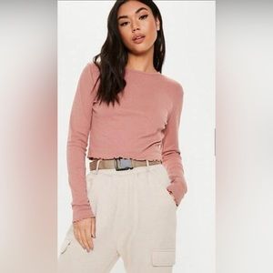 NWOT BDG lettuce hem long sleeve ribbed crop top